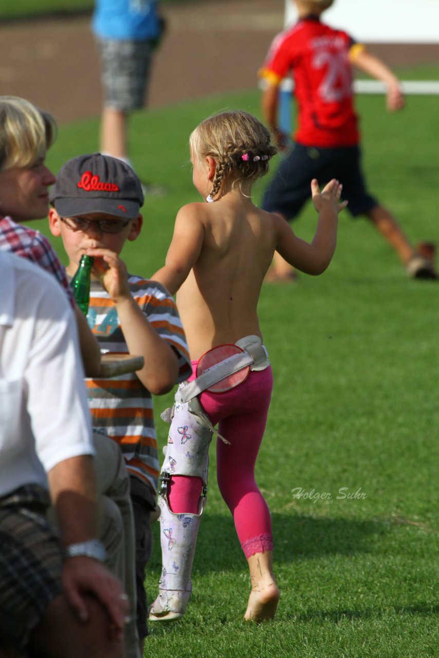 Bild 424 - Vogelschiessen am 18.8.12